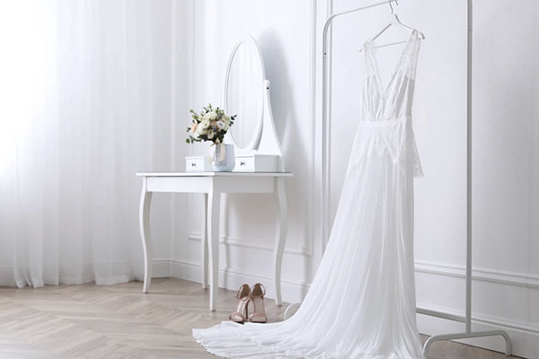 Продажа готовых свадебных платьев